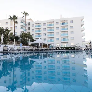 Ξενοδοχείο με διαμερίσματα Vrissaki, Πρωταράς