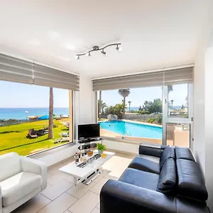  Apartment Fig Tree Bay 103
