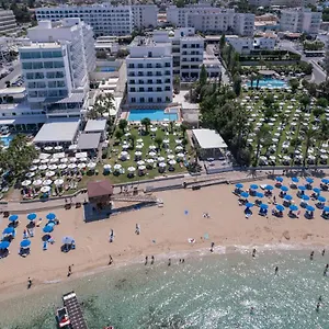 Ξενοδοχείο ιλιάδα, Πρωταράς